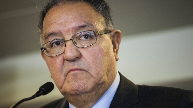 Francisco Huenchumilla aclara su eventual candidatura presidencial