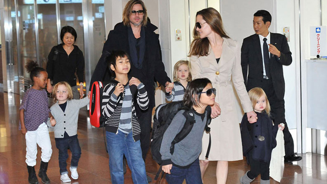 Brad Pitt quiere la custodia compartida con Angelina Jolie de sus seis hijos