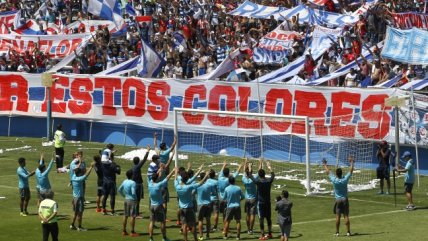 Hinchas de la UC protagonizaron concurrido 