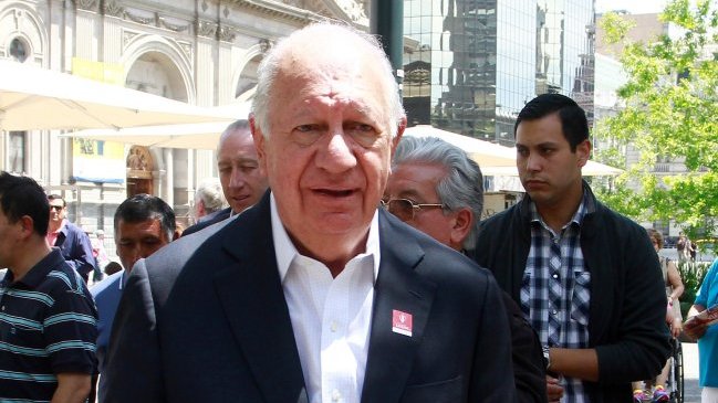 Lagos y reforma previsional: El 5 por ciento adicional no debe ir a las AFP