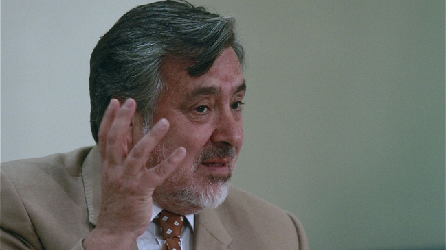 Guillier a Piñera: Lo aprecio, pero no puede estar dedicado a ganar plata y a gobernar