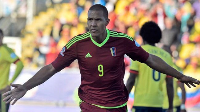 Salomón Rondón será baja en Venezuela para los duelos ante Bolivia y Ecuador
