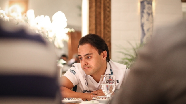 Felipe Massa admite que maneja ofertas para correr en la Fórmula E