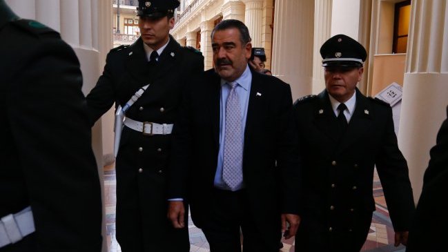 Ya hay fecha para juicio oral por insultos de diputado Rivas contra Andrónico Luksic