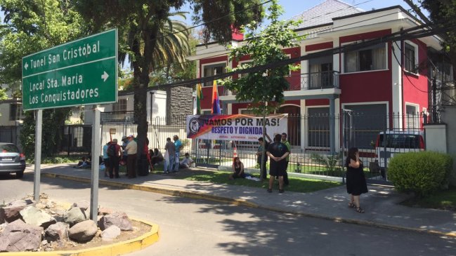 Trabajadores de Transantiago pidieron asilo político en Bolivia