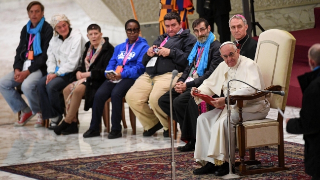 El papa pidió perdón en nombre de los católicos que no ayudan a los pobres