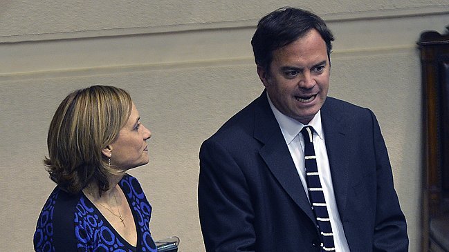 Matías Walker dice que Carolina Goic es una 