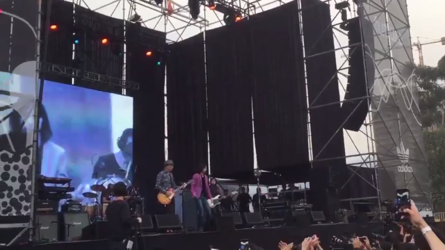 Primal Scream deslumbró en la edición más familiar de Primavera Fauna