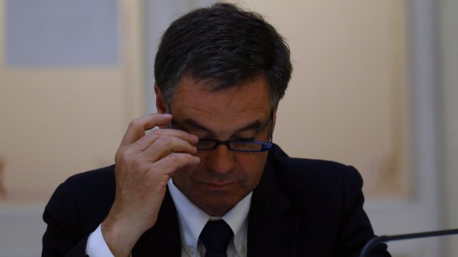 Ossandón hará campaña entre chilenos residentes en el extranjero