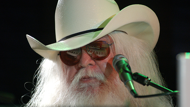 Compositor Leon Russell murió a los 74 años