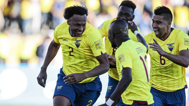 Ecuador arrolló a Venezuela y se afirmó en la zona de clasificación