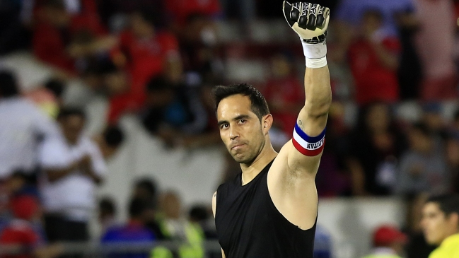 Claudio Bravo: Dimos una lección en un momento en que muchos creían que no íbamos a sumar