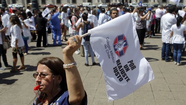 Senado aprobó nuevo proyecto de reajuste al sector público