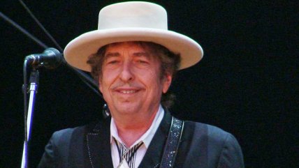 Fin a la polémica: Bob Dylan no asistirá a recibir su Nobel
