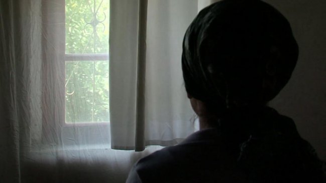 Turquía suspende penas por abusos de menores si están casados con la víctima