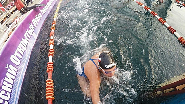 Bárbara Hernández logró el oro en la segunda fase del Mundial de Natación de Invierno