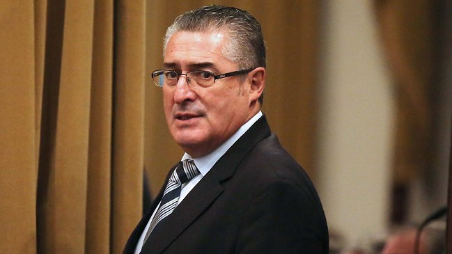 Pizarro: La Moneda tendrá que operar desde la concepción de un 