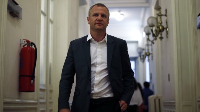 Evópoli elabora programa de Gobierno para Felipe Kast