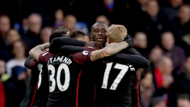 Manchester City logró ajustado triunfo sobre Crystal Palace con Claudio Bravo en cancha