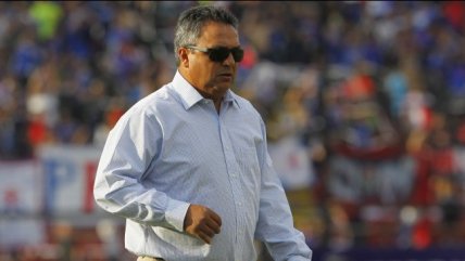 Castañeda: Nos han criticado mucho y estamos a un punto de un Colo Colo al que todos alaban