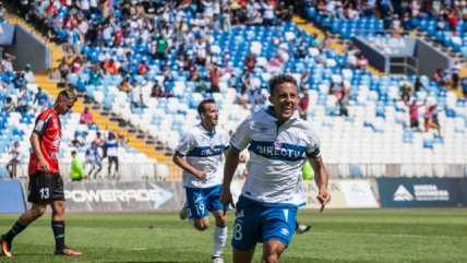 Diego Buonanotte cimentó la goleada de la UC marcando el primero ante Antofagasta