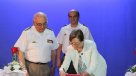 Bomberos firma acuerdo nacional para regular, modernizar y reconstruir sus cuarteles