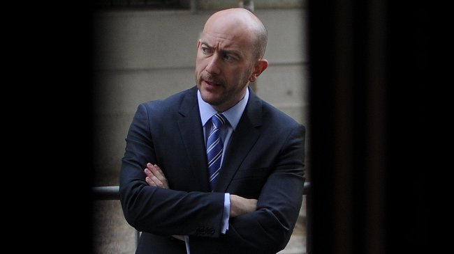 Presentan nueva querella contra Rafael Garay por estafa de 774 millones de pesos