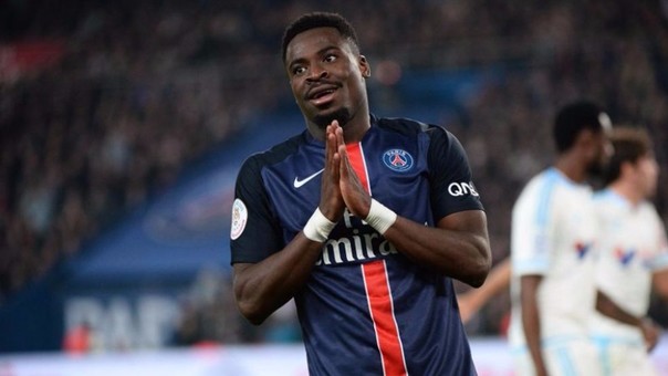 Policía impidió a zaguero de PSG ingresar a Reino Unido