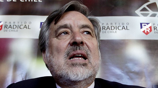 Guillier recula tras comentario 