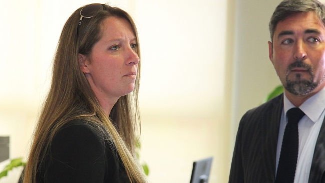 Tribunal rechazó solicitud de Compagnon para levantar arraigo nacional