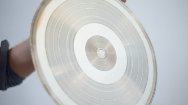 Discos de vinilos vuelven a fabricarse en Chile
