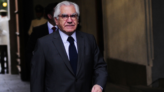 Ministro del Interior negó haberse ofendido por dichos de Guillier