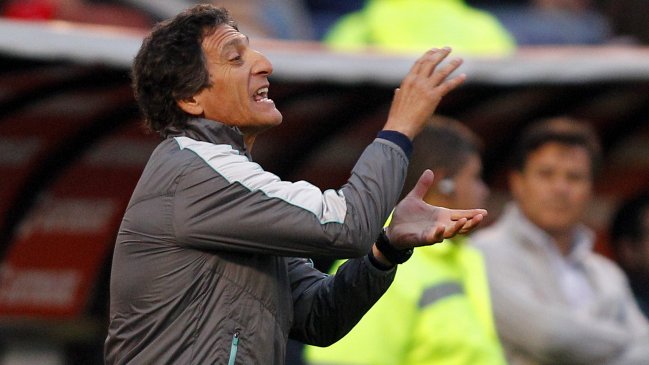 Mario Salas: El margen de error era mínimo ante Colo Colo y cometimos una falla