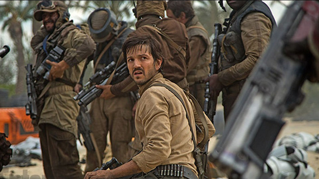 El mexicano Diego Luna reconoce presión y expectativa de participar en 