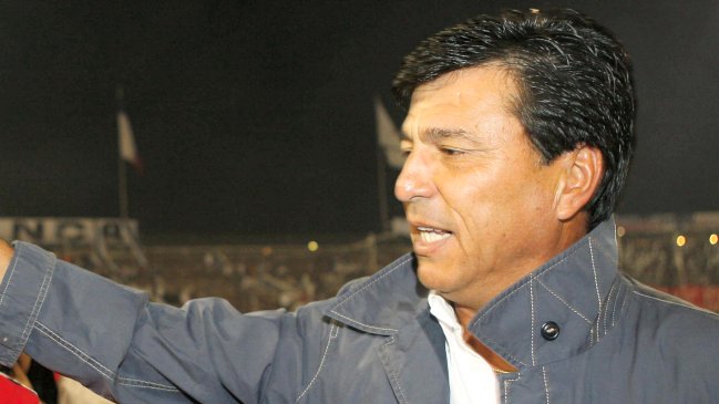 Dirigentes de U. de Chile se reunieron con Daniel Passarella en Buenos Aires