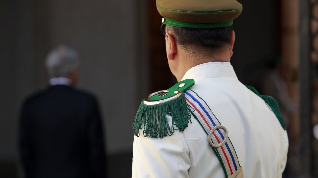 Formalizan por violencia intrafamiliar a carabinero de la Guardia Presidencial