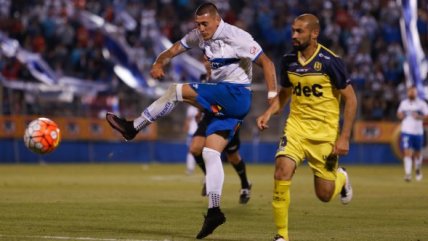 U. Católica puso presión en la lucha por el título tras derrotar a U. de Concepción
