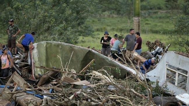 Huracán Otto dejó 10 muertos y 11.000 damnificados en Costa Rica