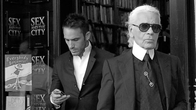 Karl Lagerfeld, el nuevo editor invitado de Vogue París