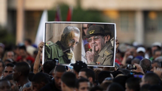 EEUU envió a asesor de Obama al funeral de Castro y confirmó que no habrá delegación oficial