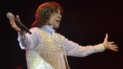 Camilo Sesto lanzará un nuevo tema con la voz del papa Francisco