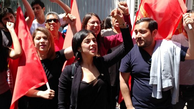 Juventudes Comunistas: Confrontaremos a quienes intenten enlodar la imagen de Fidel Castro