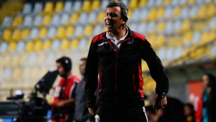 Hugo Vilches en desacuerdo con la regla de sub 20: Los jóvenes juegan porque se lo ganan