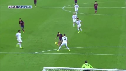 Hinchas de FC Barcelona eligen golazo de Alexis como el mejor de los clásicos en el Camp Nou