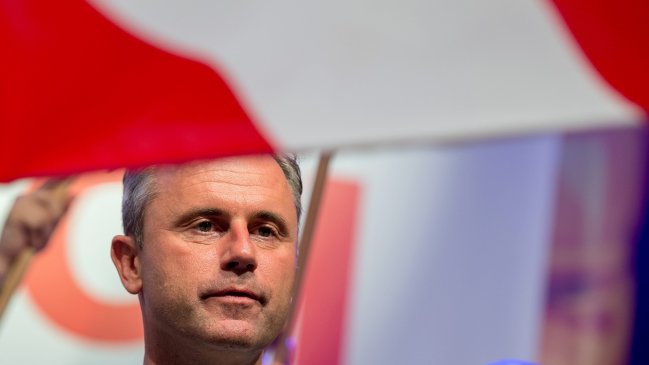 Candidato ultranacionalista reconoció derrota en presidenciales austriacas