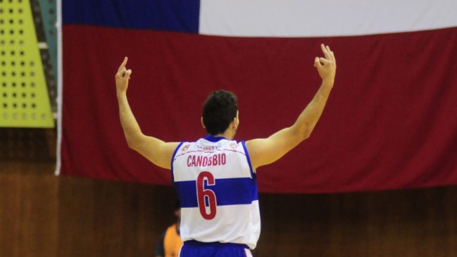 Universidad Católica venció a Tinguiririca San Fernando en el partido 1.000 de la LNB