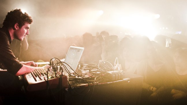 Nicolás Jaar agenda presentación en el Teatro La Cúpula