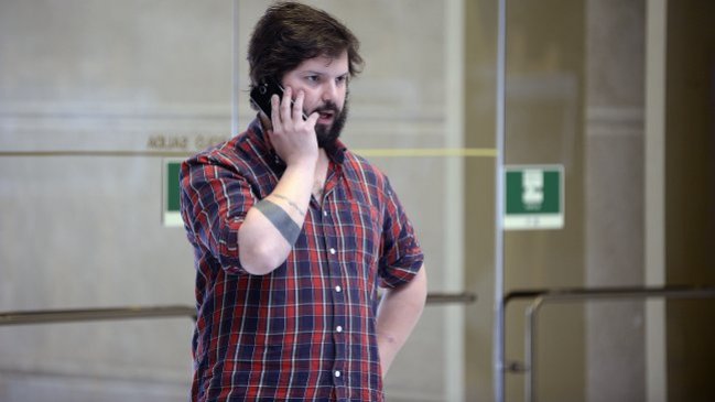 Diputado Boric: El PC tiene responsabilidad innegable en situación de Universidad Arcis