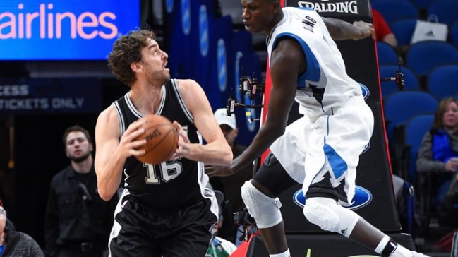 Los Spurs siguen en racha como visitantes: llegaron a 13 triunfos seguidos