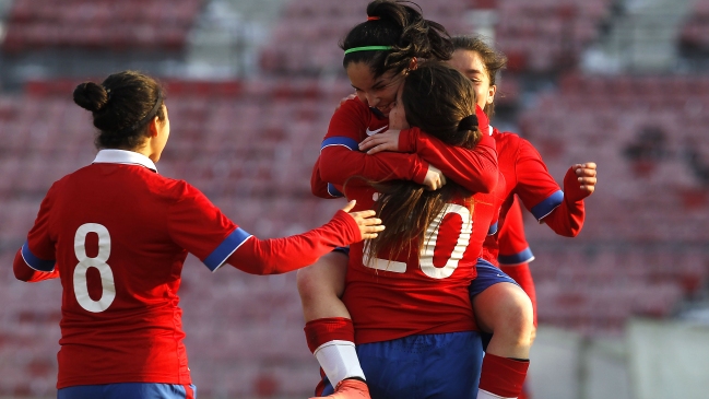 ANFP espera que tras licitación del CDF se transmita fútbol femenino, futsal y fútbol playa